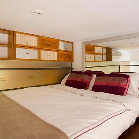 Reina Amalia Apartment Barcelona Exterior photo